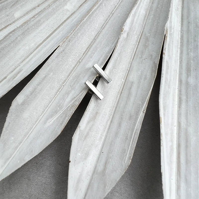 Refine Bar Studs - Gold or Silver