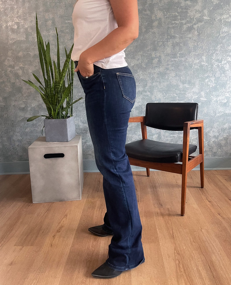 Adrian Clean Dark-Wash Cuffed