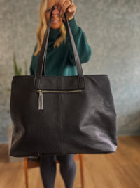Everly Working Tote