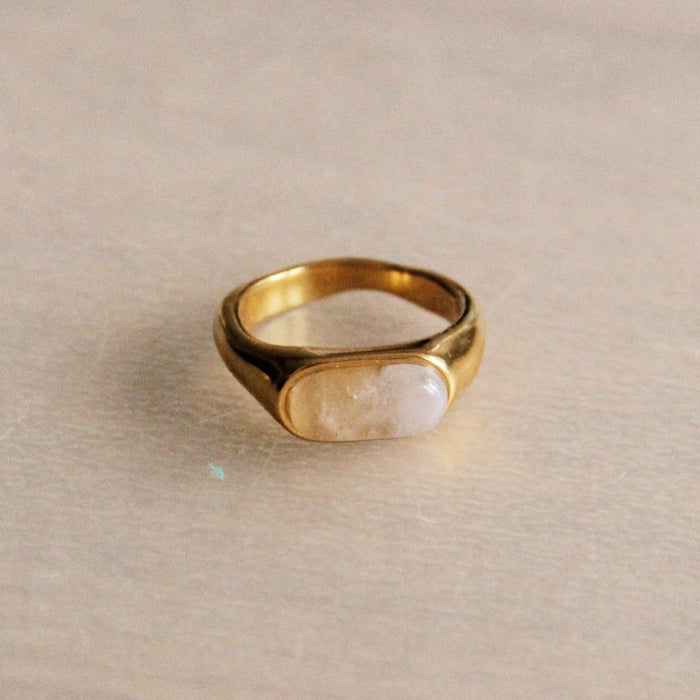 Nature Stone Ring - light pink/gold