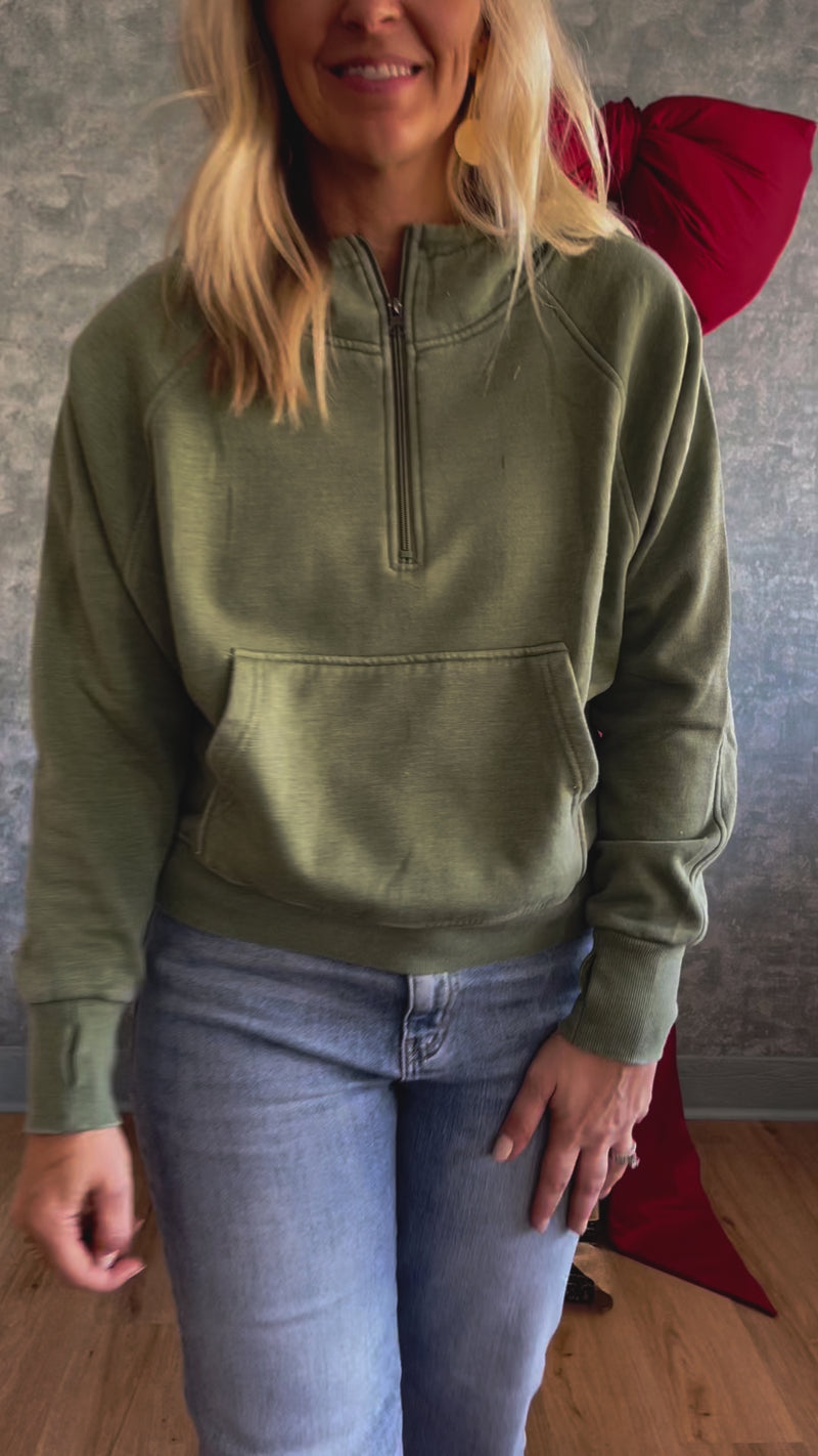 Easy Mineral Washed Hoodie - Sage